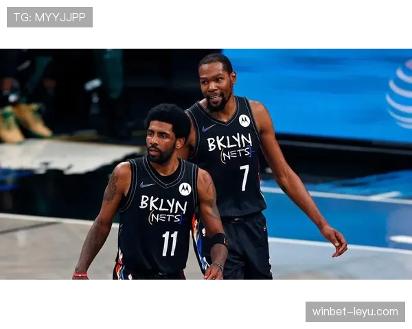 恰尔汗奥卢与姆希塔良联手闪耀赛场，精彩表现引爆球迷热议